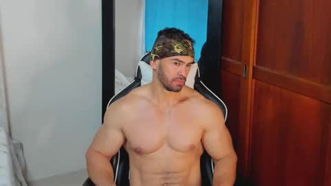 mathews_smith online show from 31, 10, 2025