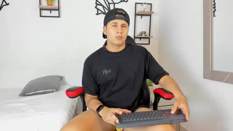 mathias cocks online show from 21, 9, 2025