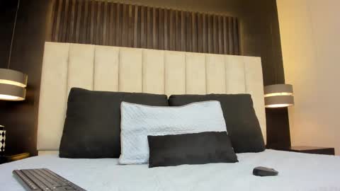 mathilda_liz online show from 29, 9, 2025