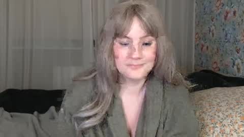 mathilde_solveig online show from 29, 12, 2024