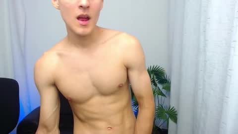 Matias online show from 4, 12, 2025