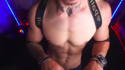 Snapshot of matiusdf chatting on 6, 11, 2025 matius online show from 6, 11, 2025