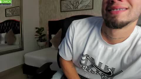 Snapshot of mattdevon chatting on 18, 1, 2025 Matt online show from 18, 1, 2025