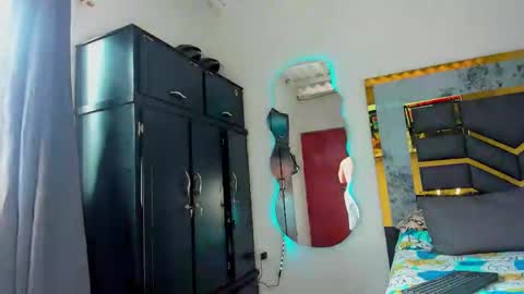 Snapshot of mattdevon chatting on 13, 11, 2025 Matt online show from 13, 11, 2025