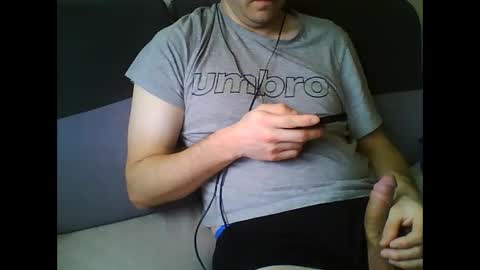 Snapshot of mattek89 chatting on 3, 3, 2025 mattek89 online show from 3, 3, 2025