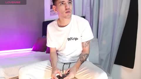 ---Matteo--- online show from 10, 11, 2025