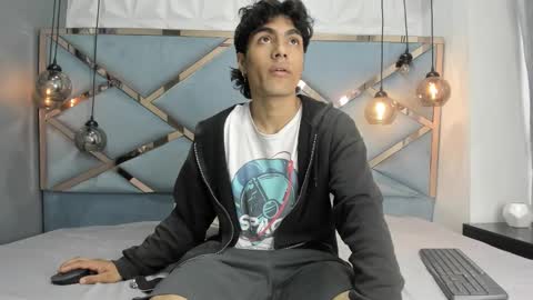 Snapshot of mattfiore chatting on 14, 11, 2025 mattfiore online show from 14, 11, 2025