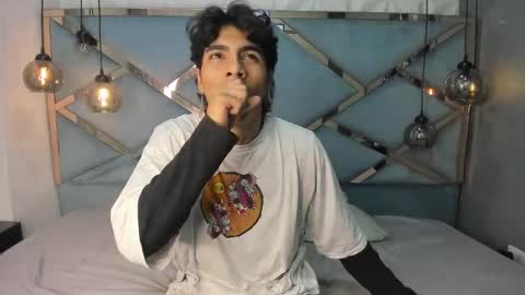 Snapshot of mattfiore chatting on 19, 11, 2025 mattfiore online show from 19, 11, 2025