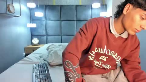 Snapshot of mattfiore chatting on 25, 11, 2025 mattfiore online show from 25, 11, 2025