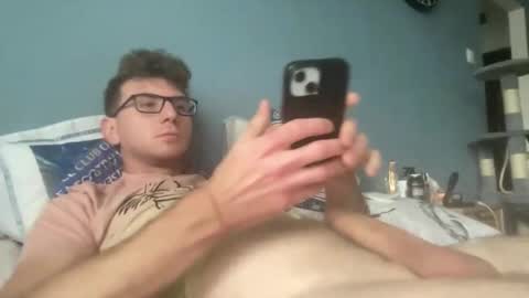 Snapshot of matthd21 chatting on 23, 10, 2025 matthd21 online show from 23, 10, 2025