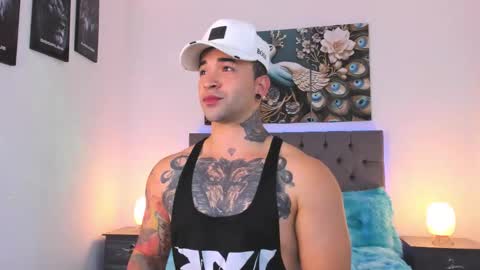 Matthew INDEPENDENT MODEL online show from 3, 3, 2026