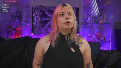 Snapshot of matti_sofia chatting on 18, 4, 2026 TATIANA AND ROUS online show from 18, 4, 2026