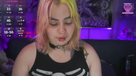Snapshot of matti_sofia chatting on 19, 5, 2026 TATIANA AND ROUS online show from 19, 5, 2026
