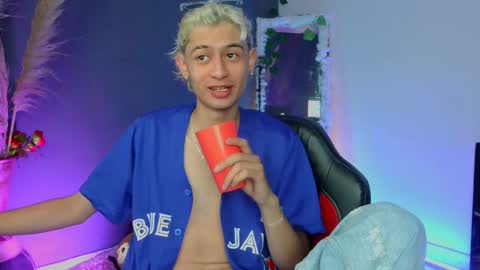 mattias     online show from 12, 10, 2025