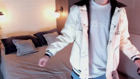 Snapshot of mattideluca chatting on 21, 12, 2024 Matti online show from 21, 12, 2024