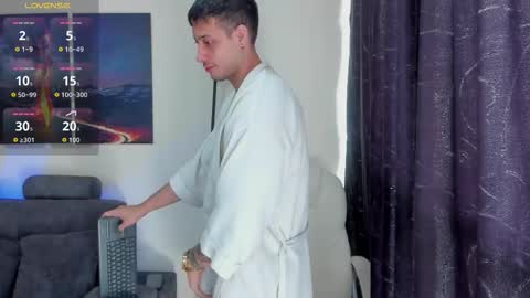 mattsaill_ online show from 17, 9, 2025