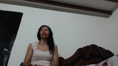 Snapshot of matturewet chatting on 5, 11, 2025 matturewet online show from 5, 11, 2025