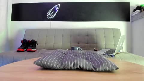 Snapshot of mattxfeet chatting on 19, 1, 2025 Matt online show from 19, 1, 2025