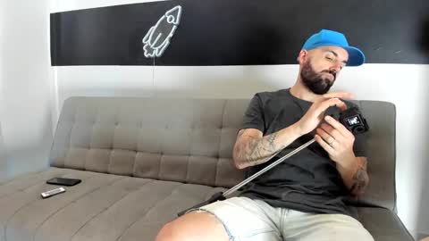 Snapshot of mattxfeet chatting on 22, 1, 2025 Matt online show from 22, 1, 2025