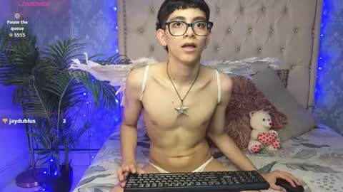 Snapshot of matty_spark chatting on 14, 9, 2025 matty_spark online show from 14, 9, 2025