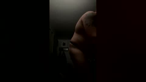 Snapshot of mattychew707 chatting on 15, 12, 2025 mattychew707 online show from 15, 12, 2025