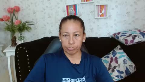 Snapshot of mature_martina_ chatting on 4, 1, 2025 Martina online show from 4, 1, 2025