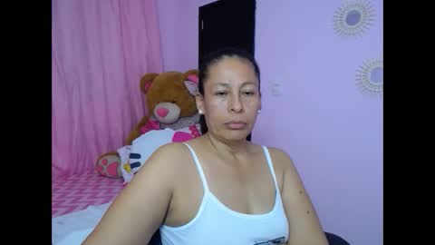 Snapshot of mature_martina_ chatting on 10, 1, 2025 Martina online show from 10, 1, 2025