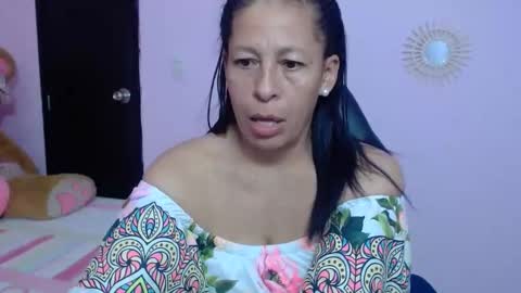 Snapshot of mature_martina_ chatting on 29, 1, 2025 Martina online show from 29, 1, 2025