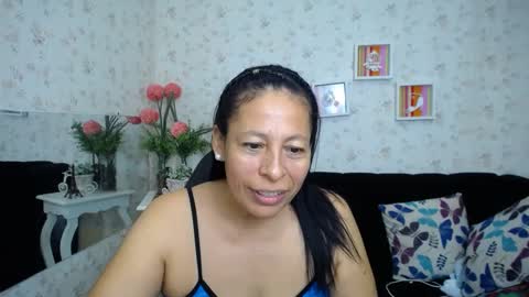 Snapshot of mature_martina_ chatting on 8, 2, 2025 Martina online show from 8, 2, 2025