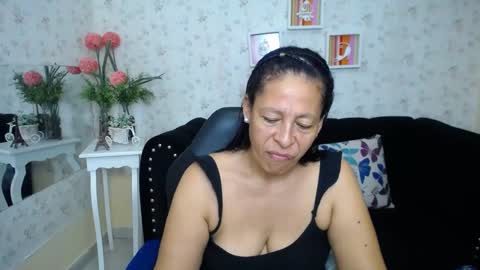 Snapshot of mature_martina_ chatting on 9, 2, 2025 Martina online show from 9, 2, 2025