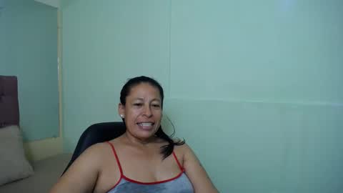 Snapshot of mature_martina_ chatting on 1, 3, 2025 Martina online show from 1, 3, 2025
