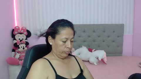 Snapshot of mature_martina_ chatting on 4, 3, 2025 Martina online show from 4, 3, 2025