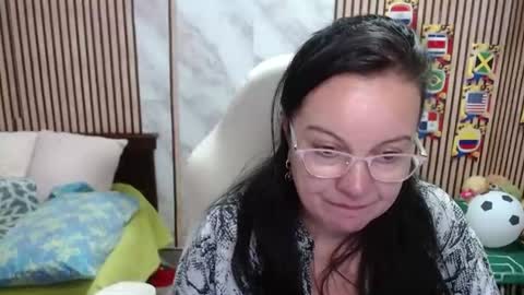 Snapshot of mature_wolf chatting on 21, 6, 2026 Sonia online show from 21, 6, 2026