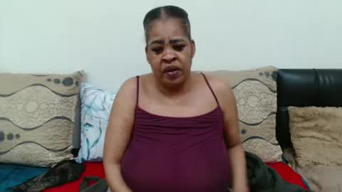 Snapshot of maturedbootyqueen chatting on 9, 5, 2026 QUEEN online show from 9, 5, 2026