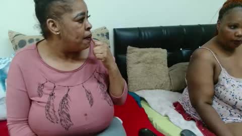 Snapshot of maturedbootyqueen chatting on 10, 5, 2026 QUEEN online show from 10, 5, 2026