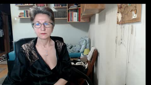 Snapshot of maturekate chatting on 16, 9, 2025 maturekate online show from 16, 9, 2025