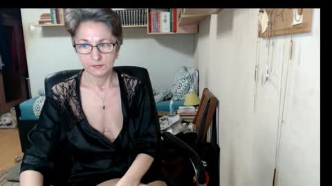 Snapshot of maturekate chatting on 25, 9, 2025 maturekate online show from 25, 9, 2025