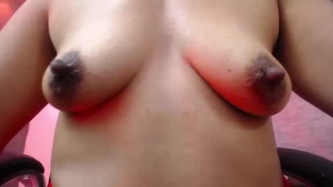 Snapshot of maturepure_ chatting on 25, 10, 2025 maturepure_ online show from 25, 10, 2025