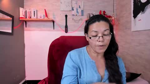 Snapshot of maturepure_ chatting on 2, 12, 2025 maturepure_ online show from 2, 12, 2025