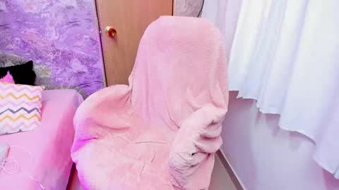 maturepure_ online show from 3, 3, 2026