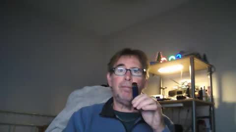 Snapshot of maturewisdom61 chatting on 18, 11, 2025 maturewisdom61 online show from 18, 11, 2025