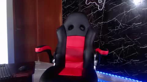 Snapshot of maty_hard chatting on 10, 1, 2025 Matias online show from 10, 1, 2025