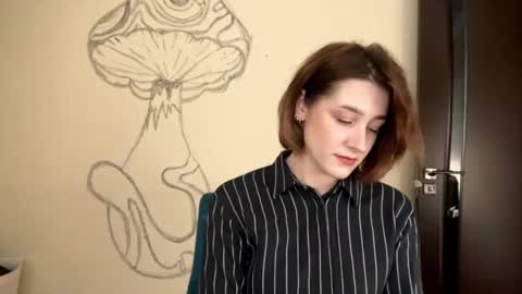 Snapshot of maureenstrozzi chatting on 26, 11, 2025 Mari online show from 26, 11, 2025