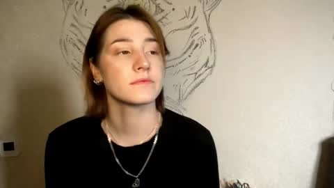 Snapshot of maureenstrozzi chatting on 5, 12, 2025 Mari online show from 5, 12, 2025