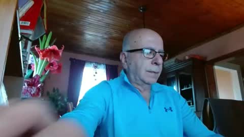 Snapshot of mauriceandre chatting on 7, 1, 2025 Maurice online show from 7, 1, 2025