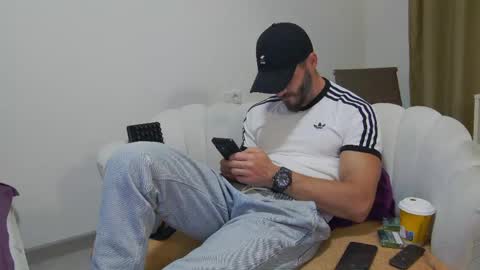 Snapshot of mauro_real_man chatting on 16, 5, 2026 mauro_real_man online show from 16, 5, 2026