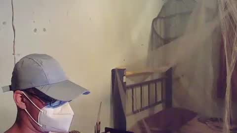 Snapshot of maurodirty chatting on 24, 11, 2025 Mauro online show from 24, 11, 2025