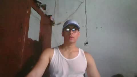 Snapshot of maurodirty chatting on 27, 11, 2025 Mauro online show from 27, 11, 2025