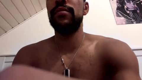 Snapshot of mauzi19965 chatting on 2, 12, 2025 mauzi19965 online show from 2, 12, 2025