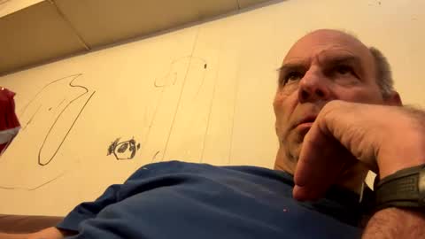 Snapshot of maverick7000 chatting on 9, 3, 2025 maverick7000 online show from 9, 3, 2025